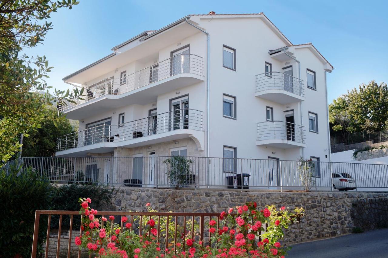 Villa Dragi With Pool, Sauna, & Whirlpool Opatija Exterior foto